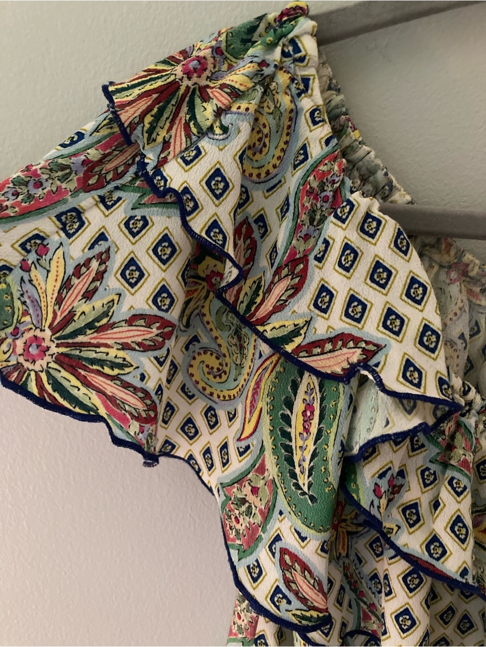 Zara Printed Ruffle Top - Picture 4 of 5